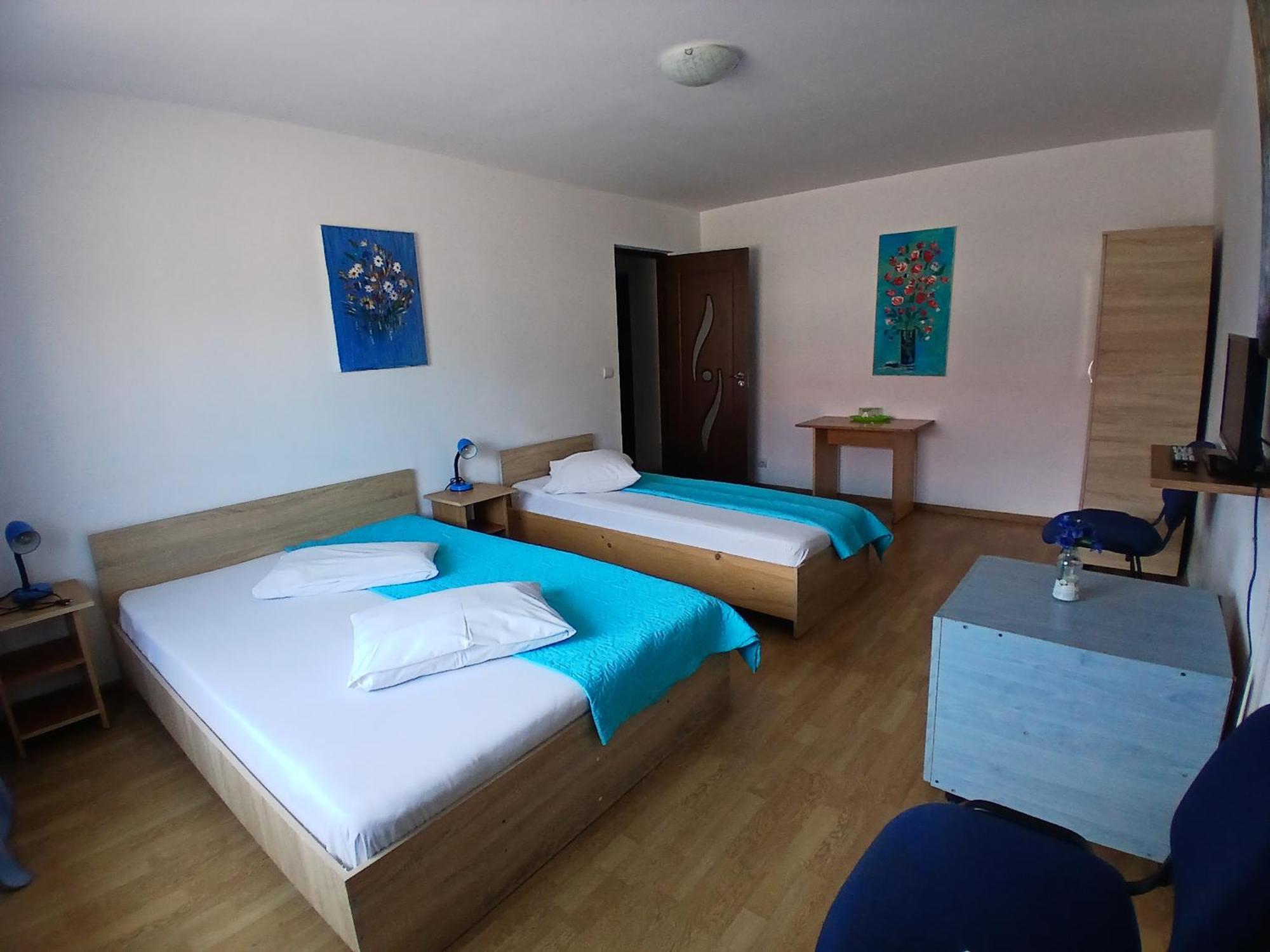 Casa Rustica Apart & Rooms Cîmpineanca Eksteriør billede