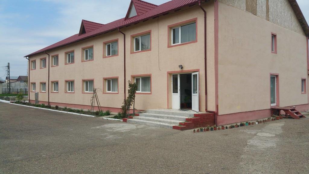 Casa Rustica Apart & Rooms Cîmpineanca Eksteriør billede