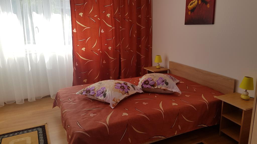 Casa Rustica Apart & Rooms Cîmpineanca Eksteriør billede