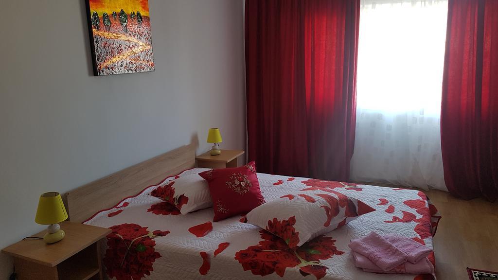 Casa Rustica Apart & Rooms Cîmpineanca Eksteriør billede